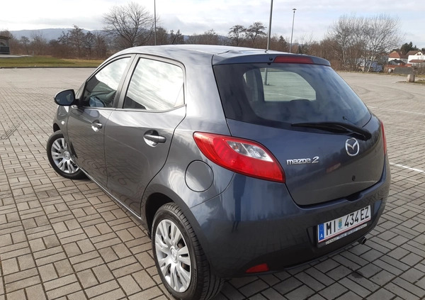 Mazda 2 cena 15800 przebieg: 179000, rok produkcji 2009 z Paczków małe 254